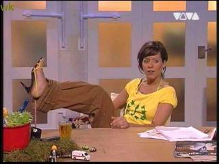Sarah Kuttner feet photo 9