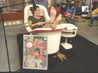 Sarah Kuttner feet photo 6