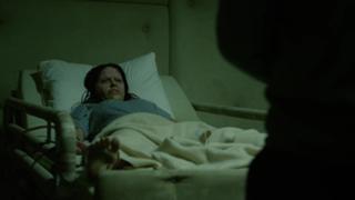 Sarah Lind feet photo 2