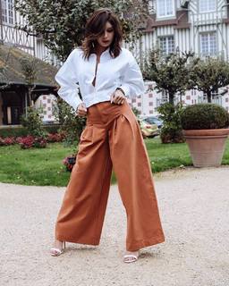 Sarah Lopez feet photo 11