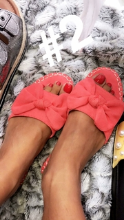 Sarah Lopez feet photo 14