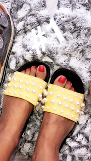 Sarah Lopez feet photo 12