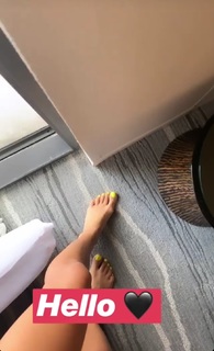 Sarah Lopez feet photo 7