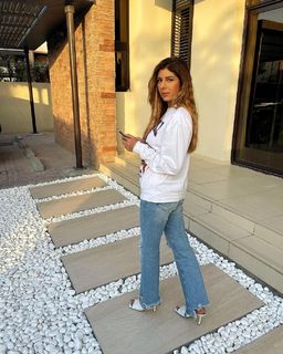Sarah Lopez feet photo 6
