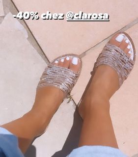 Sarah Lopez feet photo 11