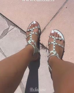 Sarah Lopez feet photo 17