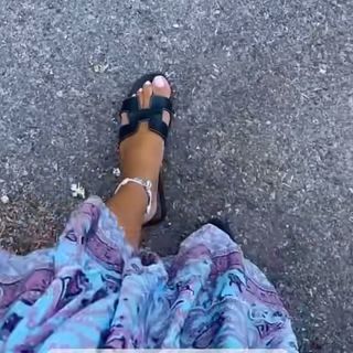 Sarah Lopez feet photo 1
