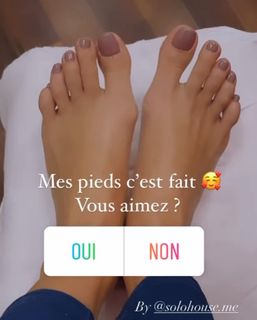 Sarah Lopez feet photo 7