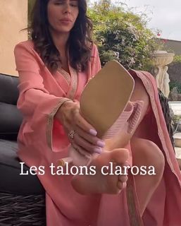 Sarah Lopez feet photo 14