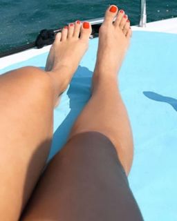 Sarah Lopez feet photo 2
