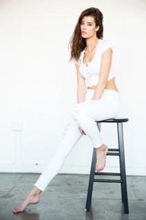 Sarah McDaniel feet photo 18
