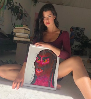 Sarah McDaniel feet photo 9
