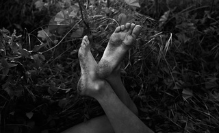Sarah McDaniel feet photo 7