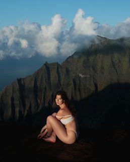Sarah McDaniel feet photo 5