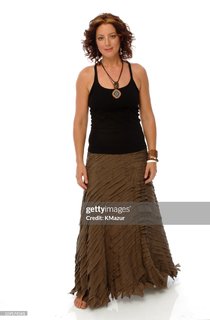 Sarah McLachlan feet photo thumbnail