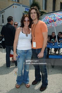 Sarah McLachlan feet photo thumbnail