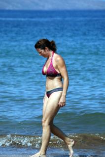 Sarah McLachlan feet photo thumbnail