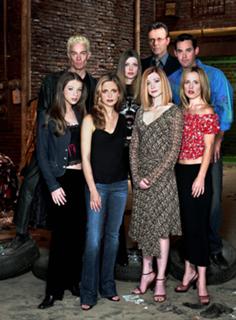 Sarah Michelle Gellar feet photo thumbnail