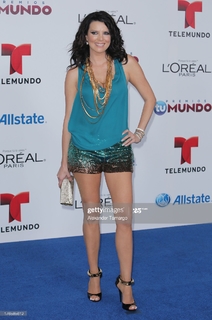 Sarah Mintz feet photo 9