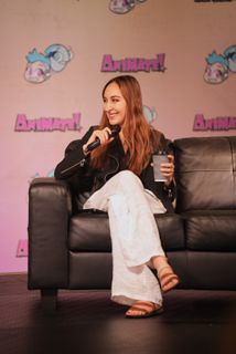 Sarah Natochenny feet photo 12