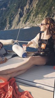 Sarah Natochenny feet photo 2