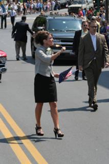 Sarah Palin feet photo thumbnail