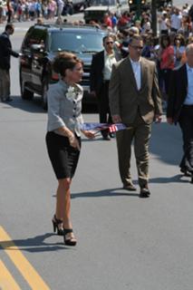 Sarah Palin feet photo thumbnail