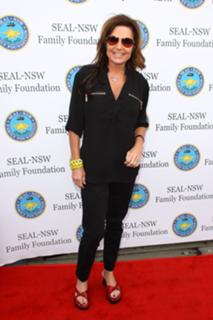 Sarah Palin feet photo thumbnail
