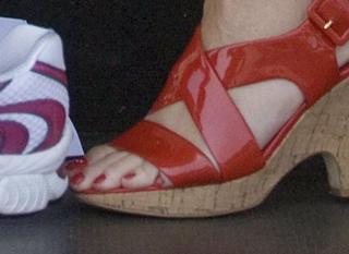 Sarah Palin feet photo thumbnail