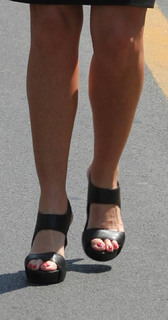 Sarah Palin feet photo thumbnail