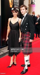 Sarah Parish feet photo 9