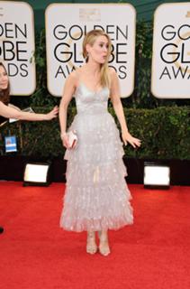 Sarah Paulson feet photo thumbnail