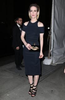 Sarah Paulson feet photo thumbnail