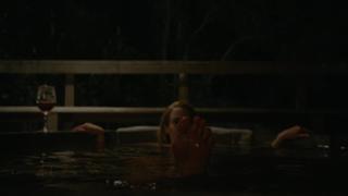 Sarah Paulson feet photo thumbnail