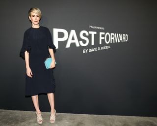Sarah Paulson feet photo thumbnail
