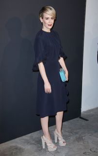 Sarah Paulson feet photo thumbnail