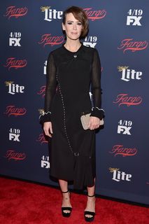 Sarah Paulson feet photo thumbnail