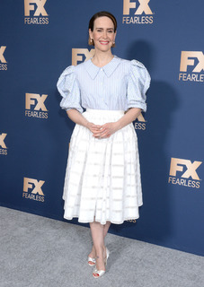 Sarah Paulson feet photo thumbnail