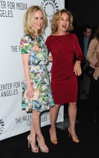 Sarah Paulson feet photo thumbnail