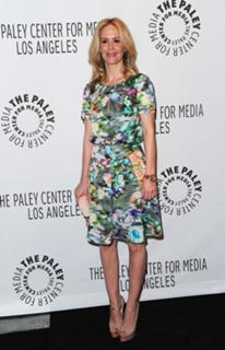 Sarah Paulson feet photo thumbnail