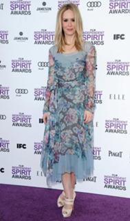 Sarah Paulson feet photo thumbnail