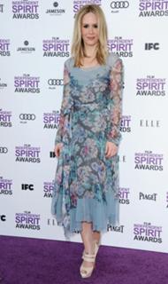 Sarah Paulson feet photo thumbnail