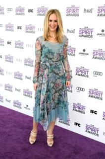 Sarah Paulson feet photo thumbnail