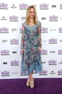 Sarah Paulson feet photo thumbnail