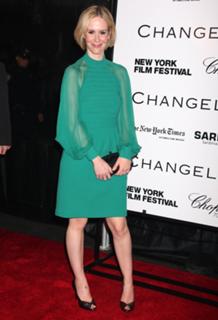 Sarah Paulson feet photo thumbnail