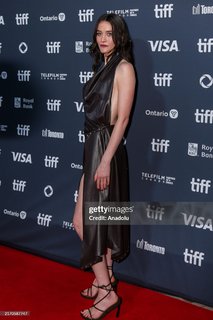 Sarah Pidgeon feet photo 5