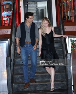 Sarah Pidgeon feet photo 20