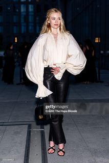 Sarah Pidgeon feet photo 20