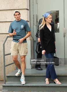 Sarah Pidgeon feet photo 19
