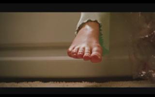 Sarah Polley feet photo thumbnail